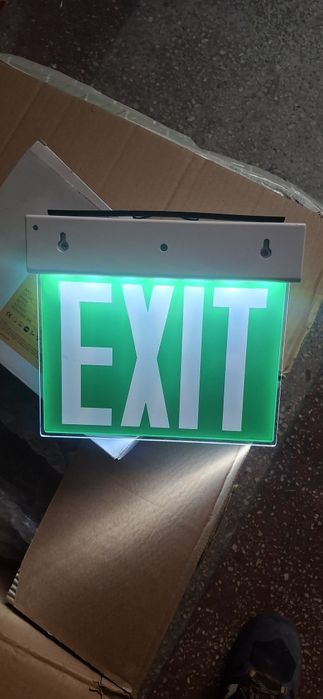 Lampă exit XL, ARELUX