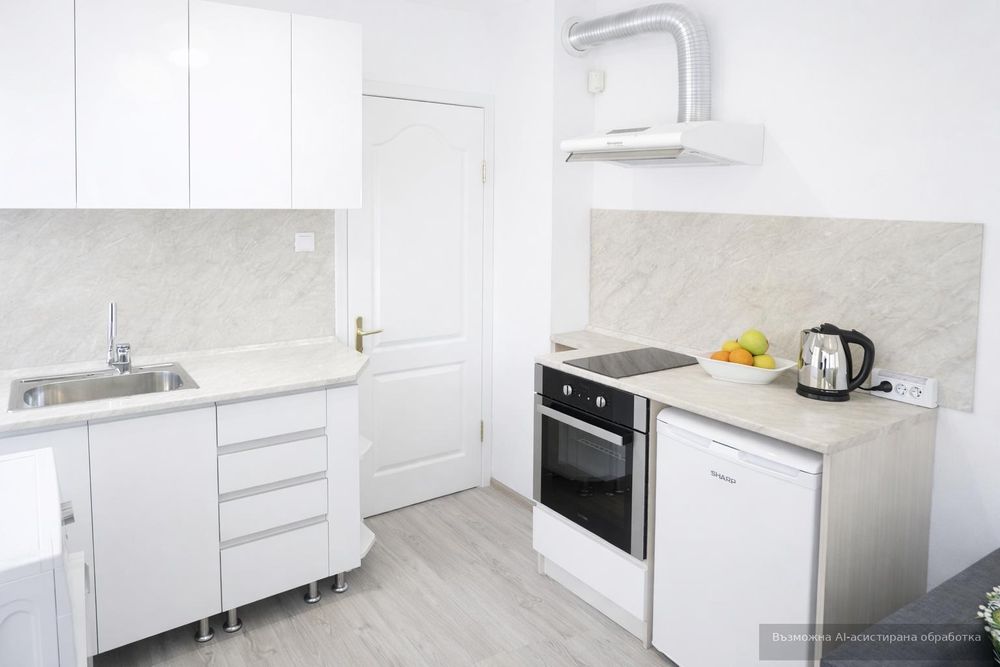 Дава се под наем Двустаен апартамент в Пловдив, Център - 45 кв.м за 418.71 € - Снимка #1