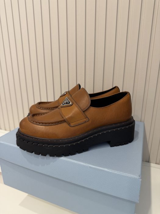 Лоферы Прада 37/37,5
