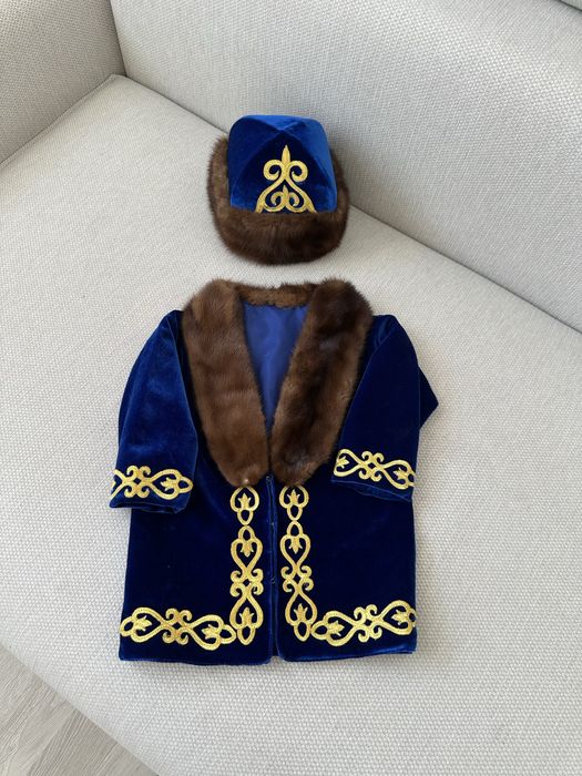 ПРОДАМ детский национальный костюм на годик