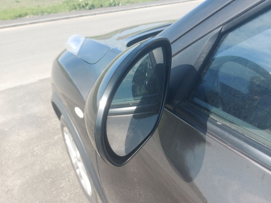 Oglinda/Oglinzi Stanga/Dreapta Nissan Juke
