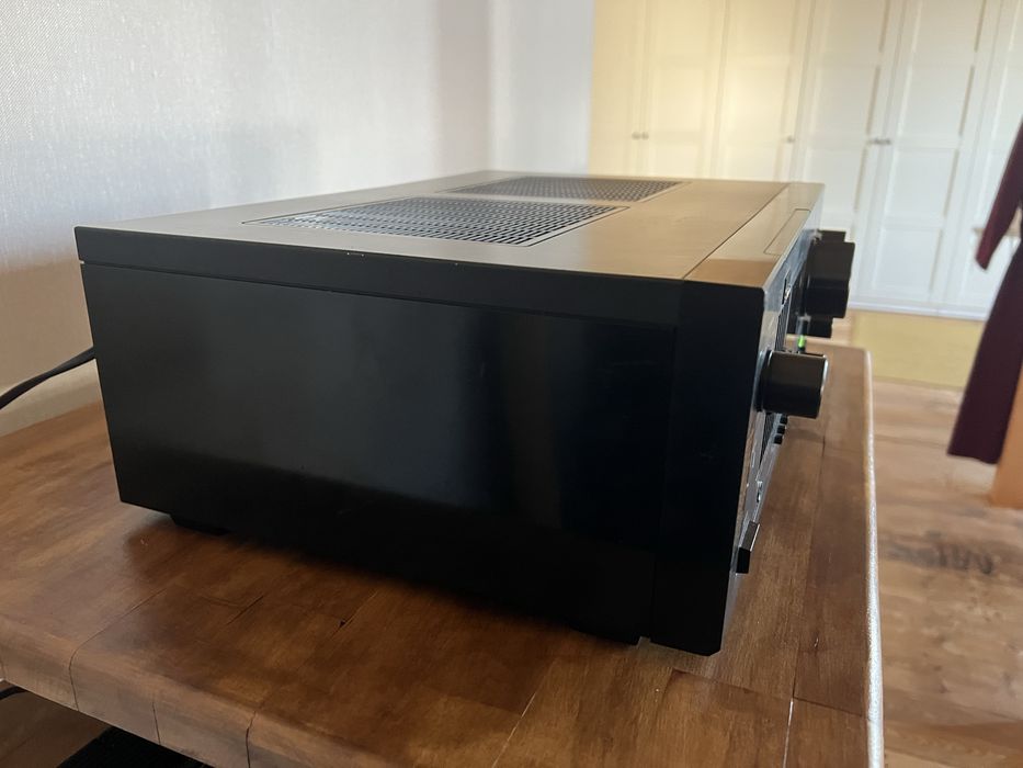 Vind amplificator Sansui au-d77x