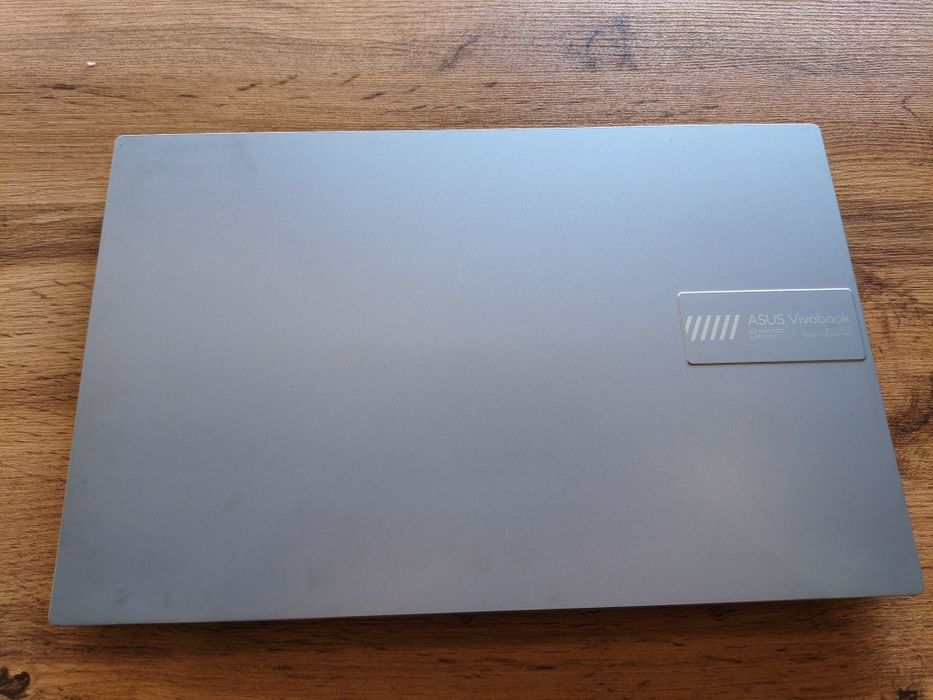 Asus vivobook 15