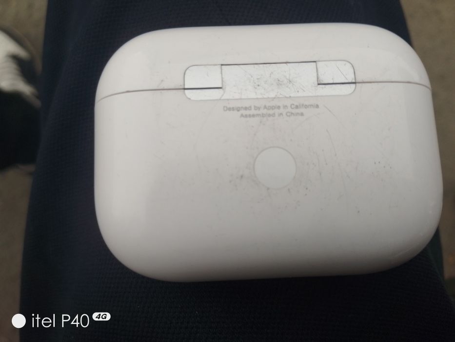 Продам наушники оригинал