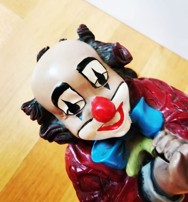 Антикварна керамика статуетка  фигура статуя клуон палячо шут смешник