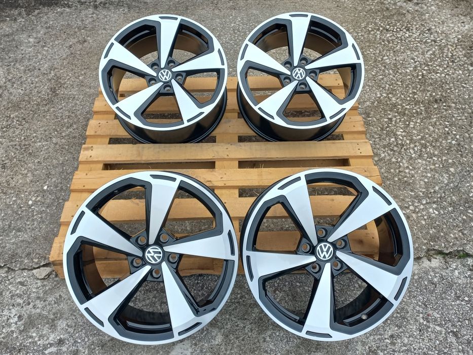 18  Vw Škoda 5x112 Golf GTI GTD Passat Tiguan Octavia Superb 8.0j et40