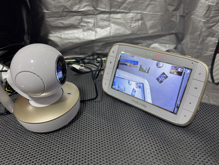Baby Monitor Video Motorola MBP855