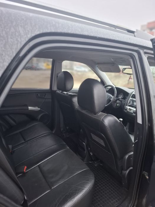 Vând kia sportage