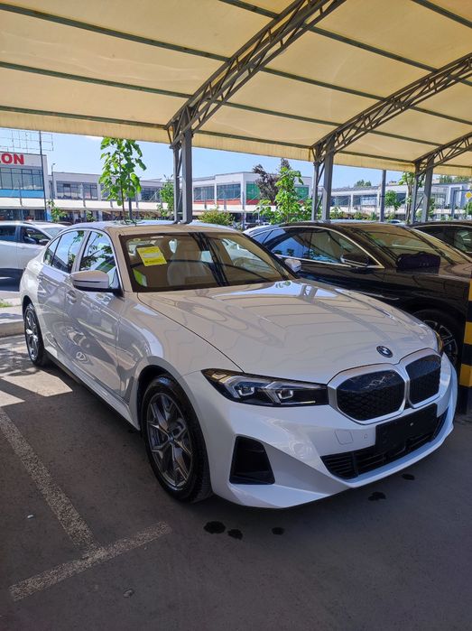Bmw i3 35L 2025 rest