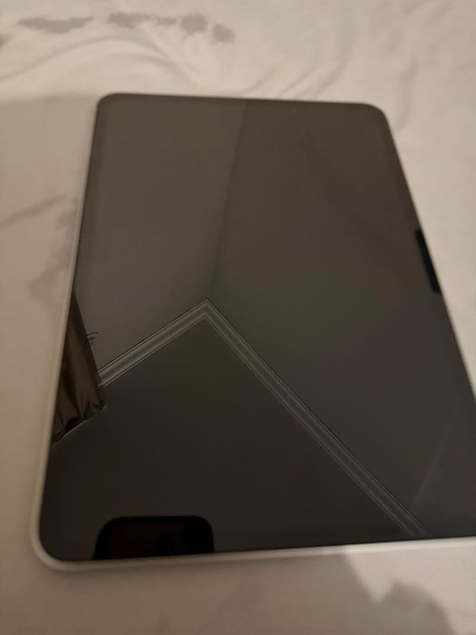Продам Ipad pro 11 M4