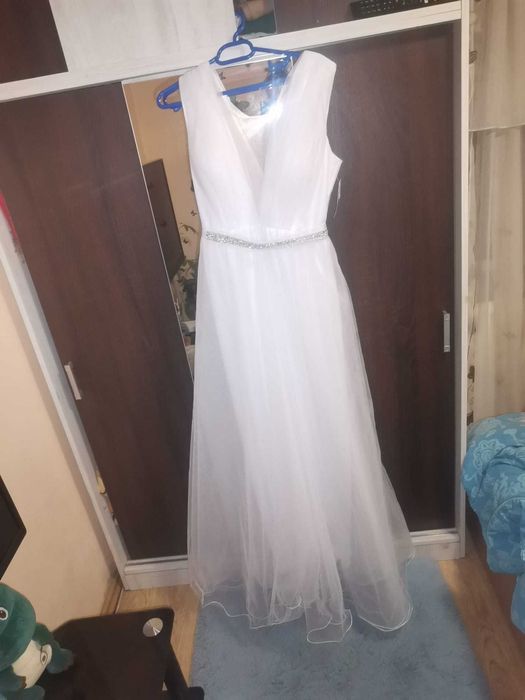 Rochie alba de mireasă