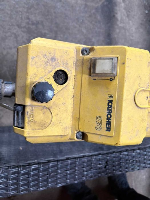 Aparat cu abur Karcher – stare bună