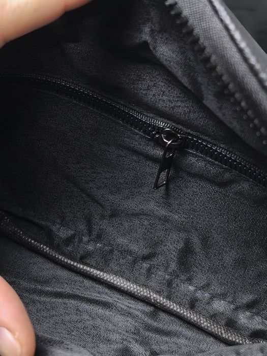 Hugo Boss чанта тип банан