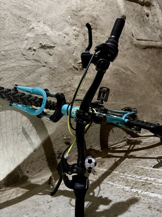 De vanzare bicicleta MTB 24”