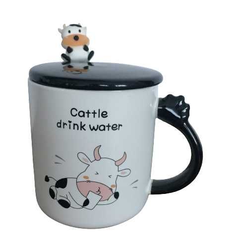 Уникална чаша с керамичен капак и метална лъжичка ,,КРАВА", 17 лв.