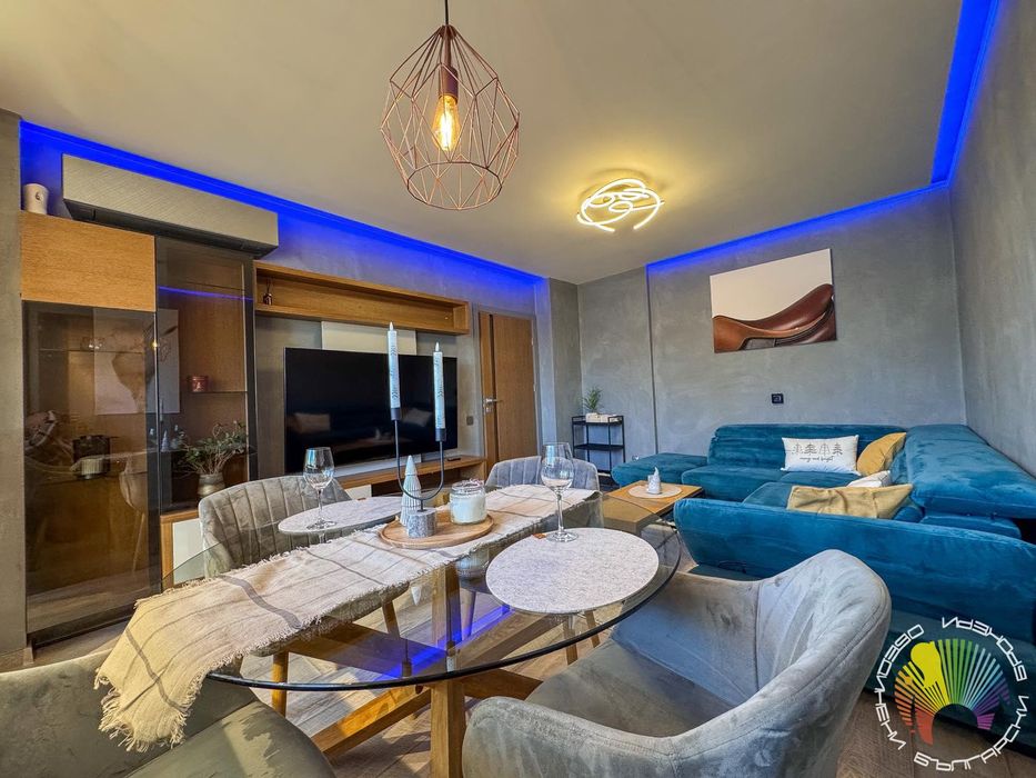 Дава се под наем Двустаен апартамент в Бургас, Център - 52 кв.м за 612 € - Снимка #6