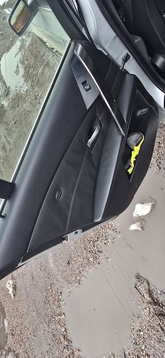 Салон е60 в среднем состоянии