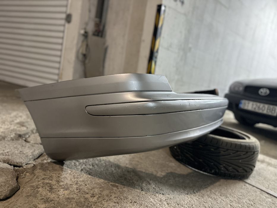 Задна броня от mercedes c w203 КОМБИ