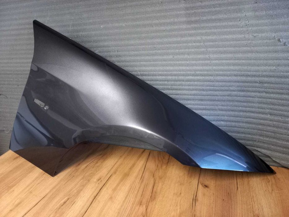 Aripa Fata Dreapta BMW E90 An 2005-2012 (A22 (Gri))