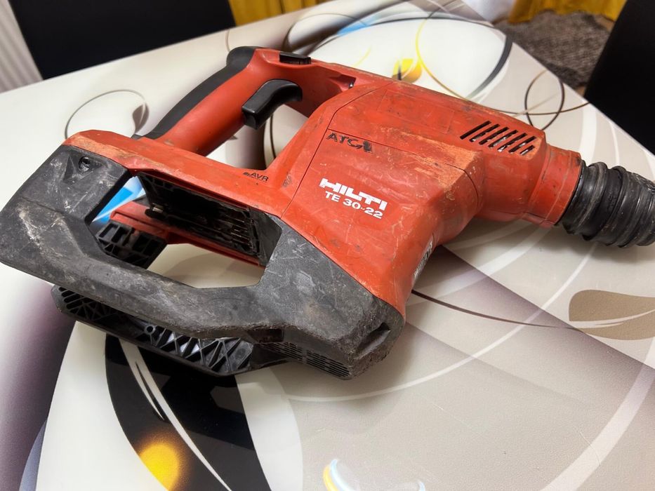 Scule Hilti profesionale