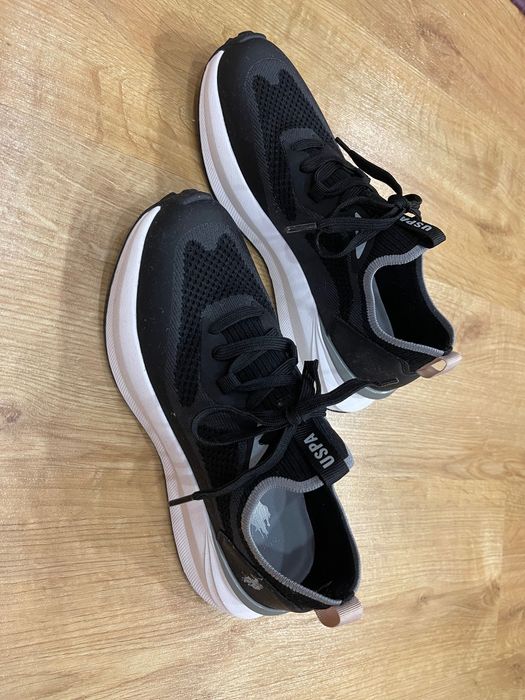 Дамски маратонки USPA