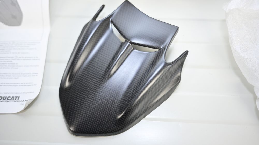 Carena carbon ceas de bord Ducati Performance Diavel 2015 +