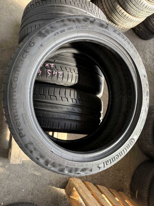 2x Anvelope Vara 225/45 R17 - Continental Premium Contact 6