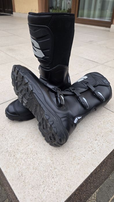 Vând cizme off-road Gaerne