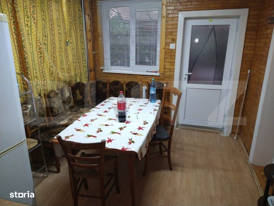 Casa individuala de inchiriat, cu 5 camere, 250 mp, zona Cetate