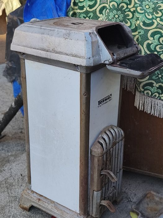 Ретро отоплителна печка Терма 2 Тутракан.