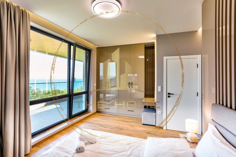 Дава се под наем Четиристаен апартамент в Варна, Галата - 125 кв.м за 2194.02 € - Снимка #4