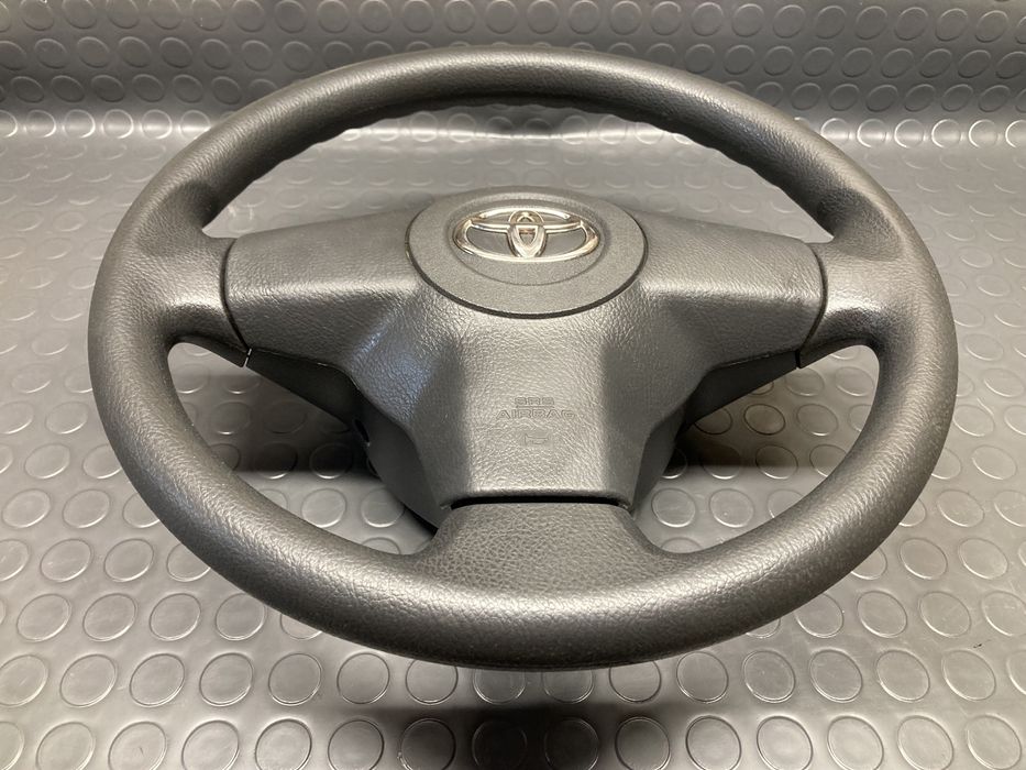 Волан с еърбег за тойота рав4/Toyota Rav4 06-08г