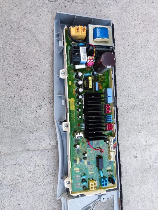 Плата на стиральную машину