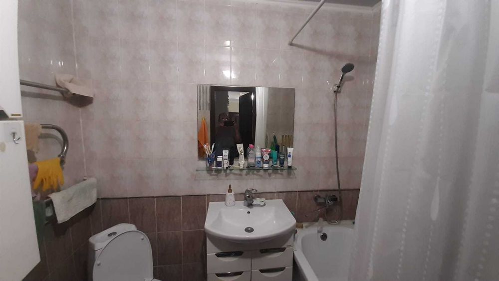4 бөлмелі пәтер сатылады