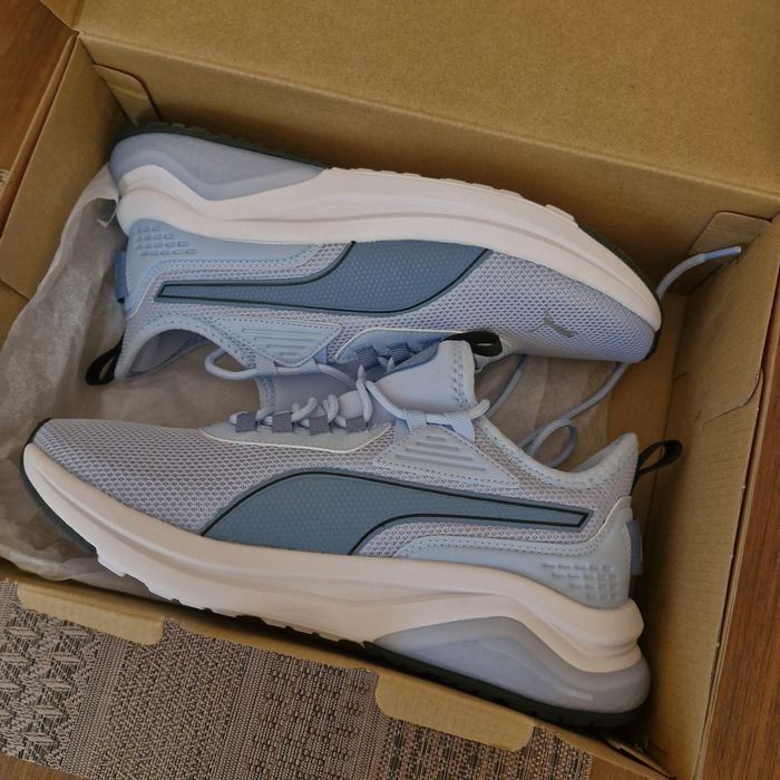 Женские кроссовки PUMA Amplifier — размер US 8.5 / 39