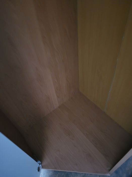 Угловой шкаф 1.90