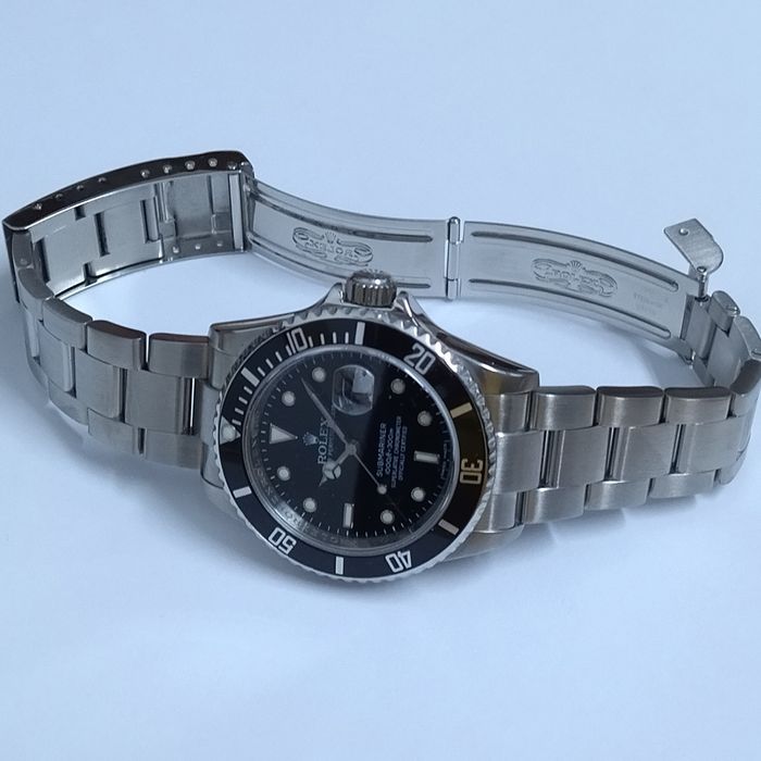 ROLEX Submariner Date, Steel, engraved bezel - оригинал