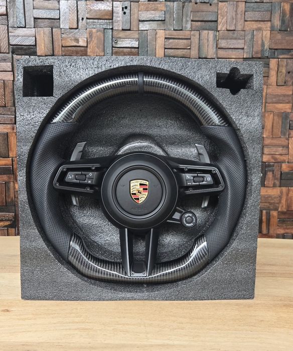 Volan Porsche nou compatibil Panamera /Cayenne/991/Macan/Boxter/ Cayma