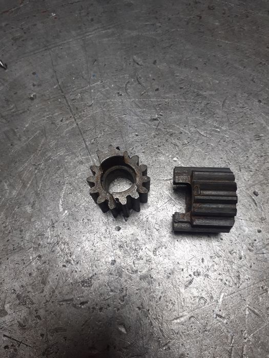 Токарь стаж 40 лет