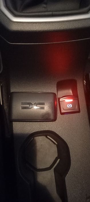 Se vinde Logan Editie Speciala 2025