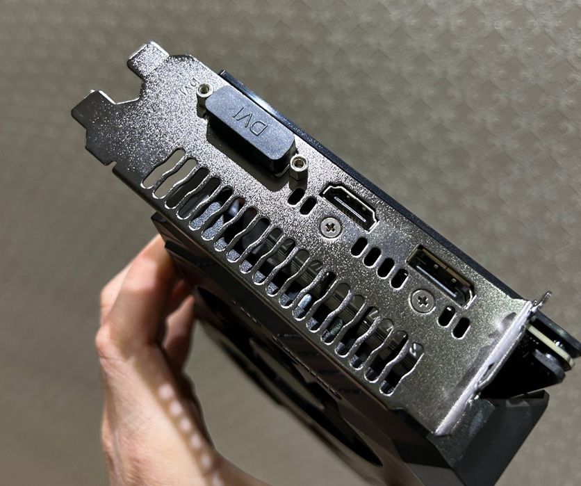 Видеокарта GTX 1650