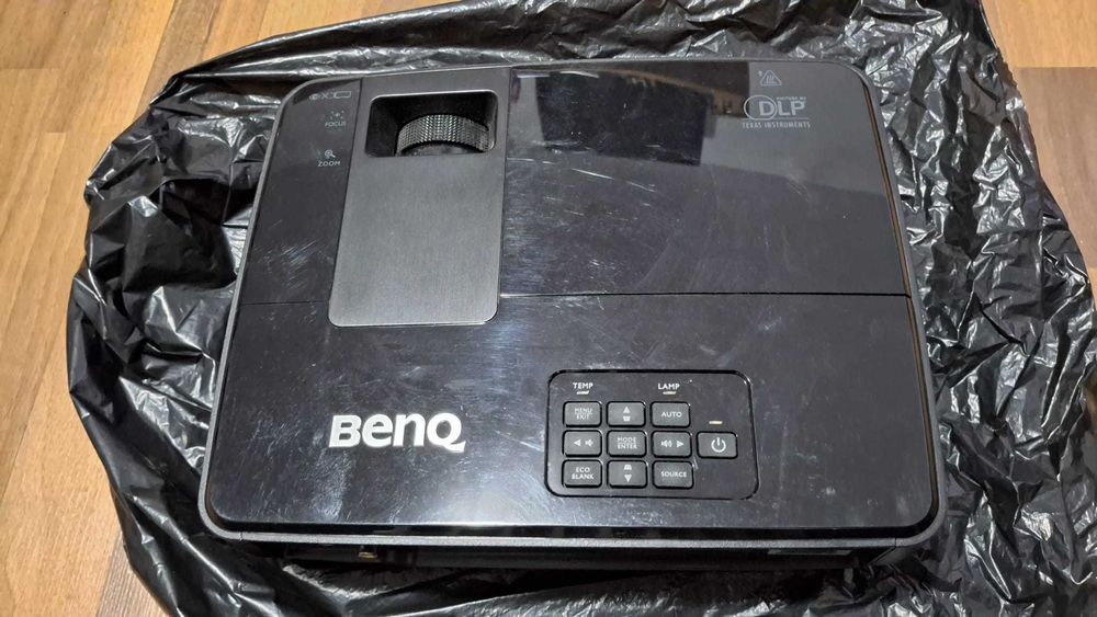 Vand Videoproiector Benq 3D MS506