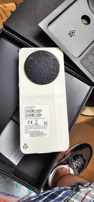 Nubia Zte  5G-256 GB