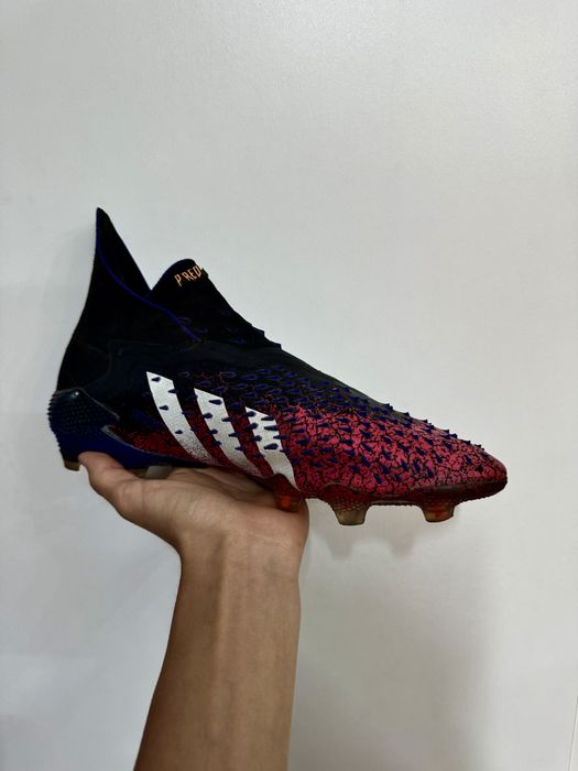 Predator бутсы/футбол.