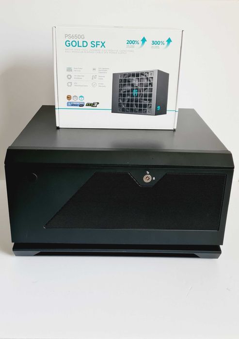 Carcasa NAS, Server, Silverstone CS381 + Sursa SFX DeepCool PS650G
