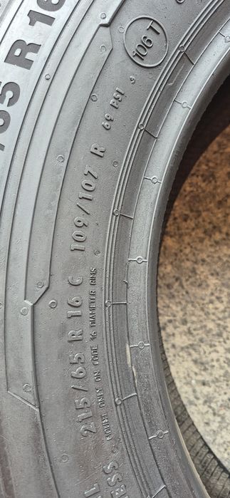 4 anvelope vara noi Continental 215/65/16C,dot 2024.Pretul este pe bucata.