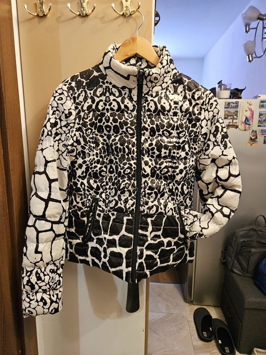 Далматинско яке късо спортно елегантно