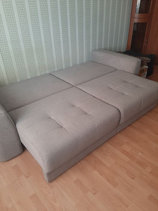 Продам новый диван