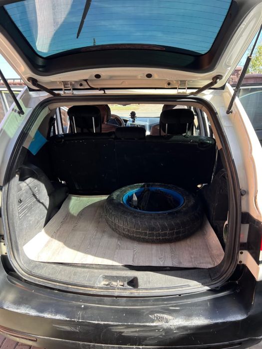 Автомобиль SsangYong