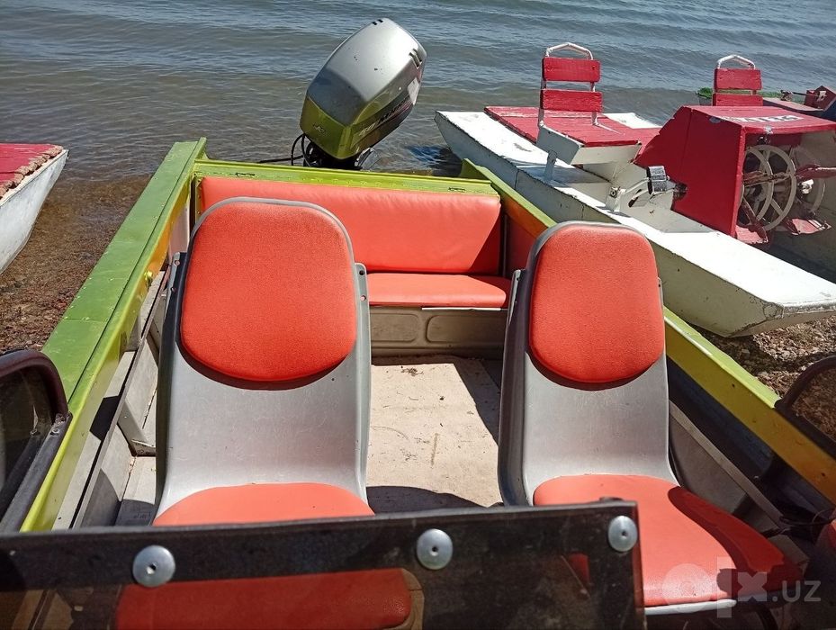Srochna Lodka motor sotiladiladi KAZANKA 5m3 motori MARINIER.60 4takni